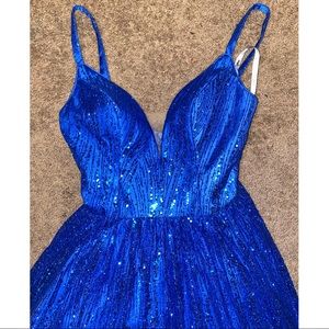 Prom dress w/ FREE heels